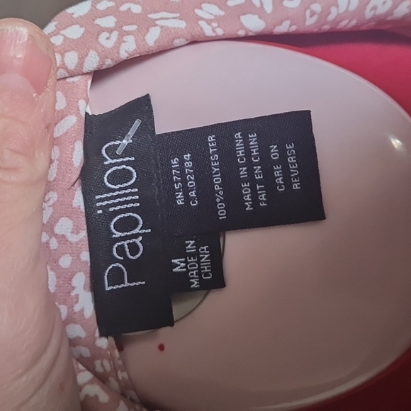 💗 Papillion Blanc High Low dress shirt💗 - Picture 4 of 4